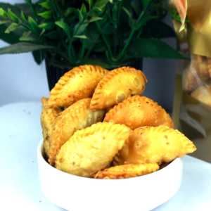 পুলি পিঠা ৫০০ গ্রাম (৪০-৪৫ পিছ)