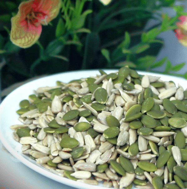 কুমড়া ও সূর্যমুখী বীজ ( ১ কেজি )